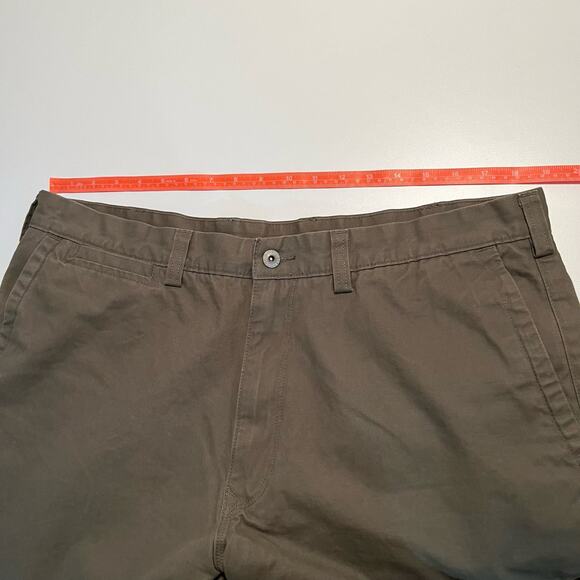 Duluth Trading Pants Size 40 x 30 Green Khaki Chino Cotton - Picture 9 of 13
